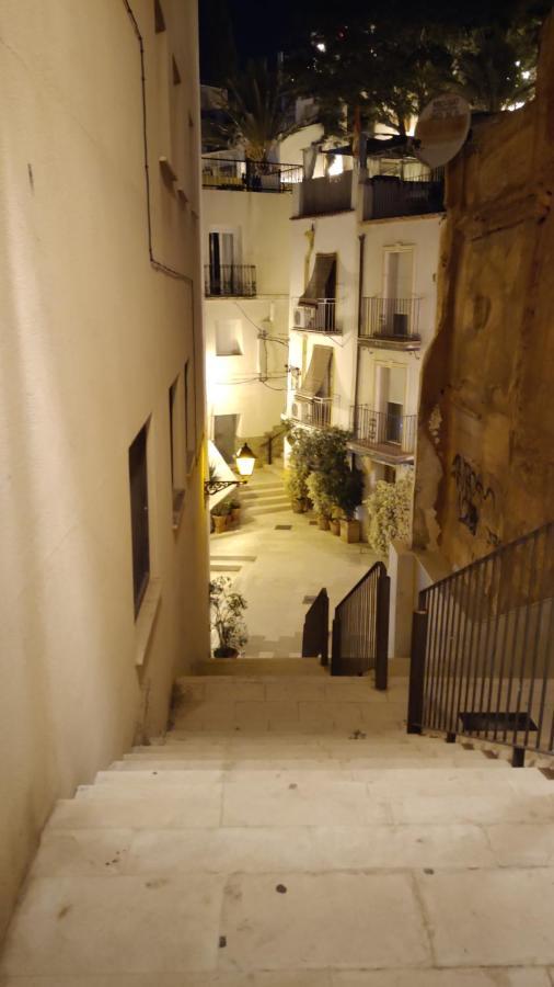 Charming Apartment In Alicante Near The Sea & City Center Dış mekan fotoğraf